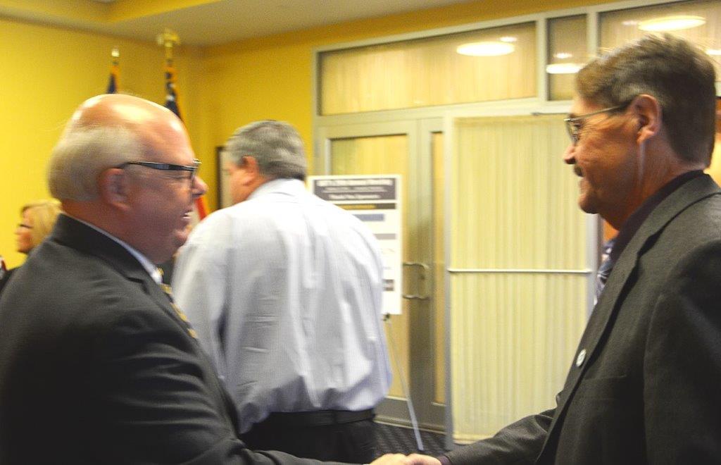 2016 LGIT MTG 15102218